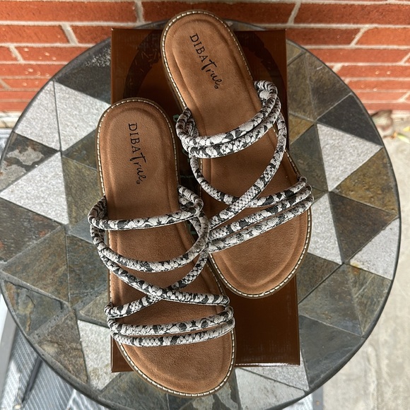 NIB Diba True Cedar Cove Snake Print Slip On Sandal Size 8.5 - Picture 3 of 5